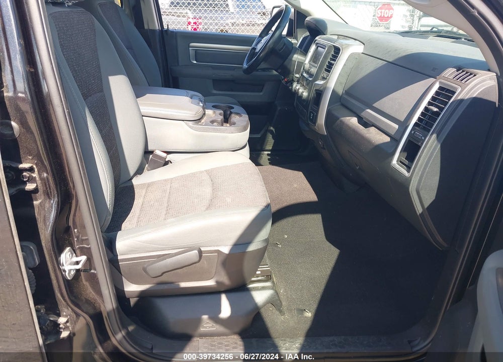 2015 RAM 1500 BIG HORN VIN: 1C6RR7GT4FS763956