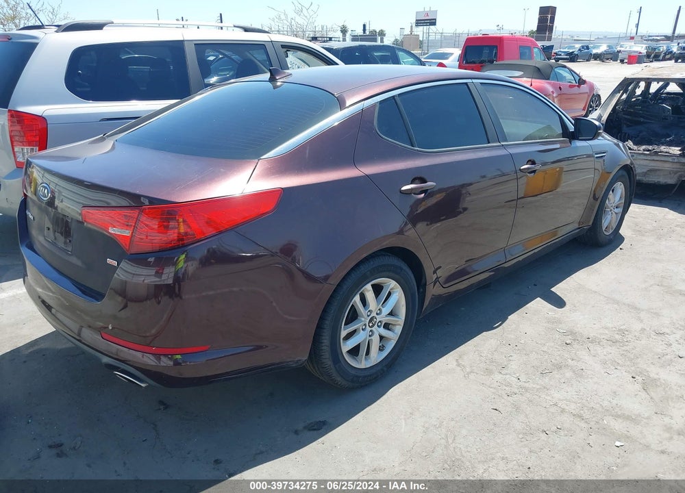 2011 KIA OPTIMA LX VIN: KNAGM4A74B5109604