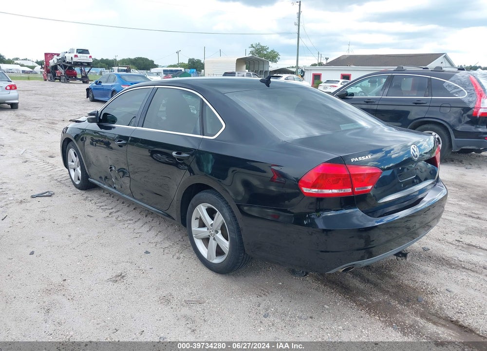2013 VOLKSWAGEN PASSAT 2.5L SE VIN: 1VWBP7A30DC095781