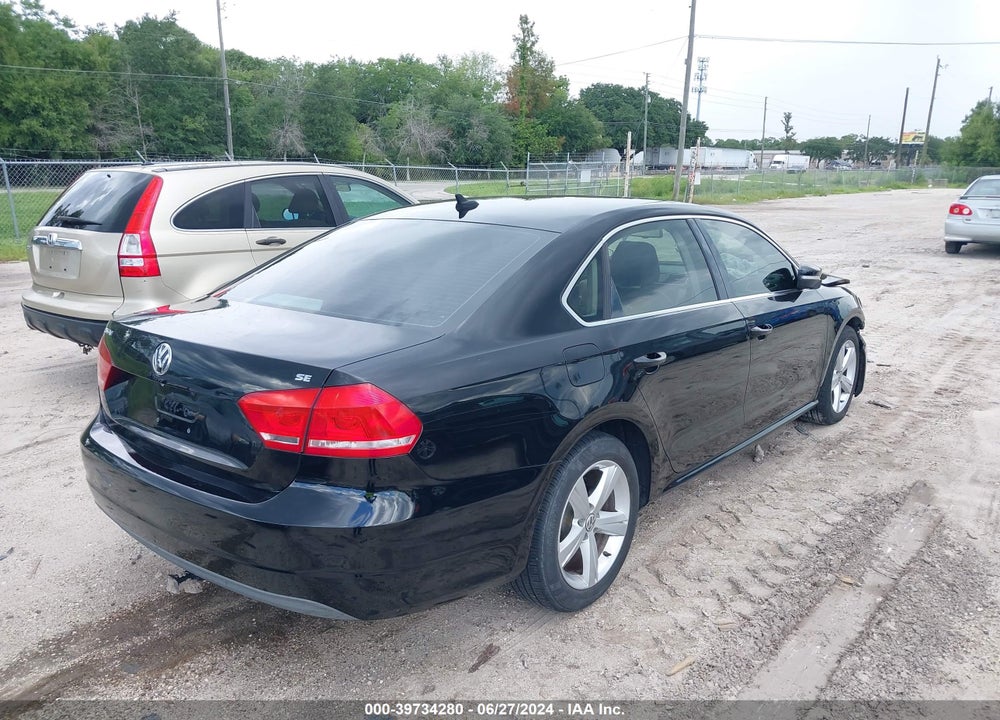 2013 VOLKSWAGEN PASSAT 2.5L SE VIN: 1VWBP7A30DC095781
