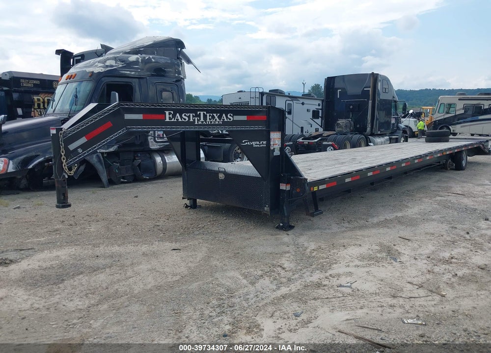 2023 EAST TEXAS 40' GOOSENECK TRAILER VIN: 58SGF4027PE037937
