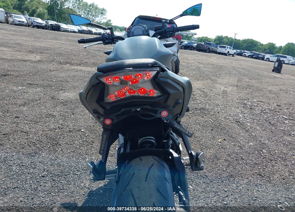 2019 KAWASAKI ER650 G VIN: JKAEREG15KDA02794