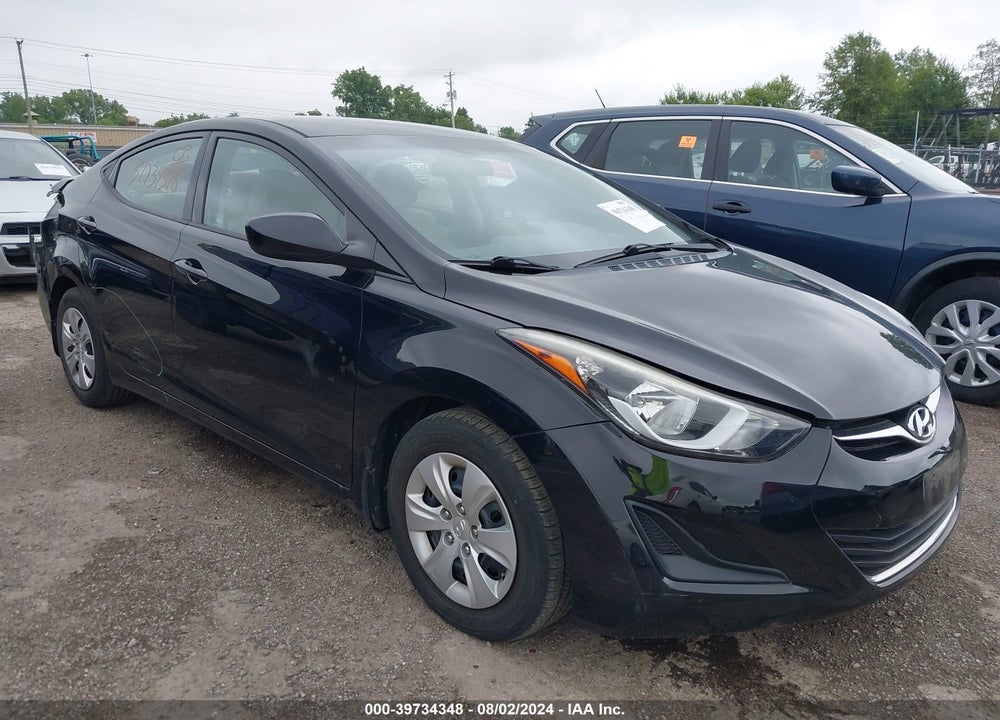 2016 HYUNDAI ELANTRA SE VIN: 5NPDH4AE4GH775247
