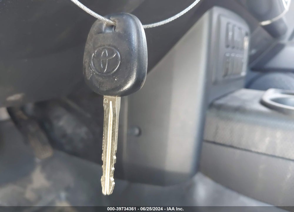 2010 TOYOTA FJ CRUISER VIN: JTEBU4BF8AK089839