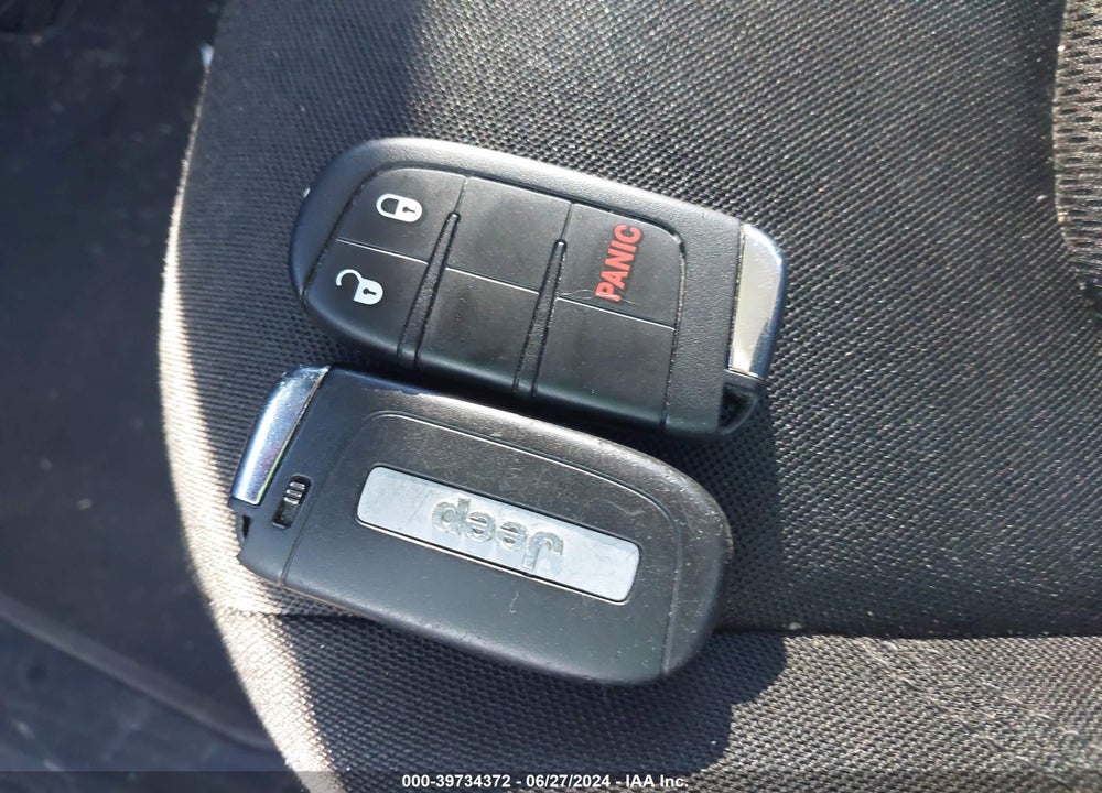 2021 JEEP RENEGADE SPORT FWD VIN: ZACNJCAB1MPM93253