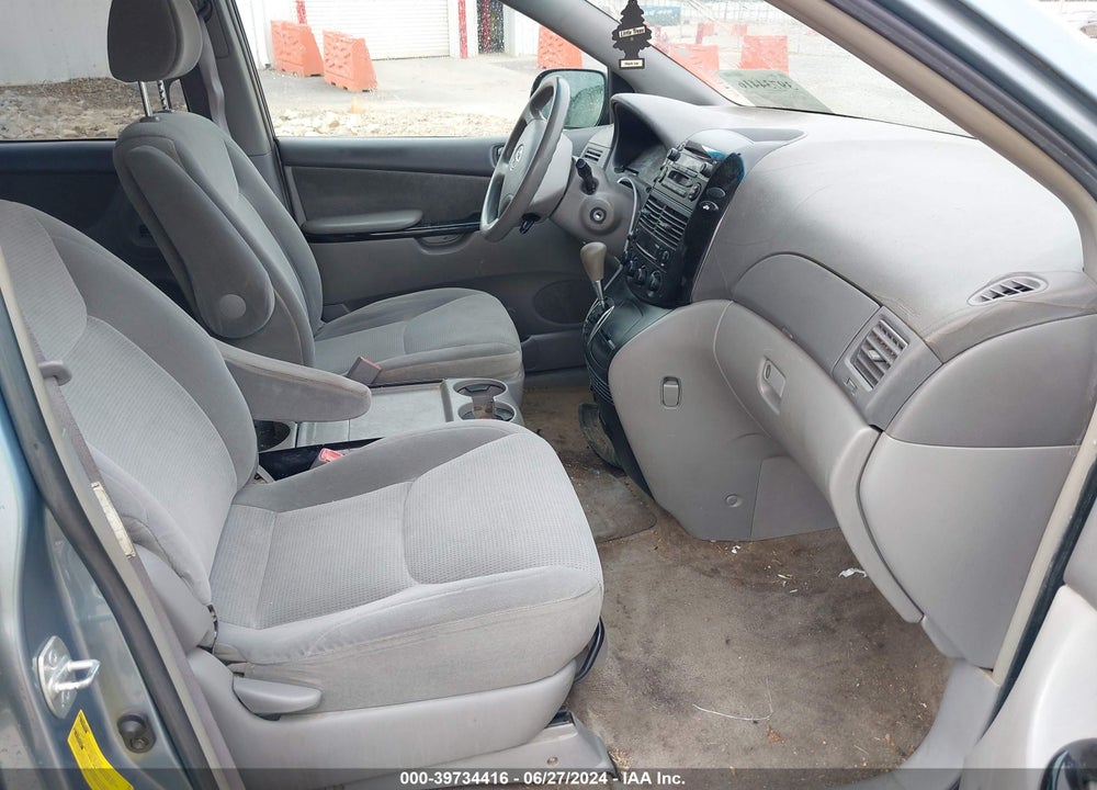 2005 TOYOTA SIENNA LE VIN: 5TDZA23C75S375927