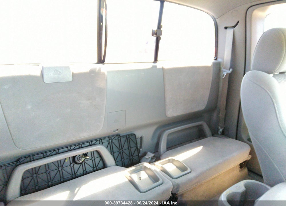 2005 TOYOTA TACOMA V6 VIN: 5TETU22NX5Z077066
