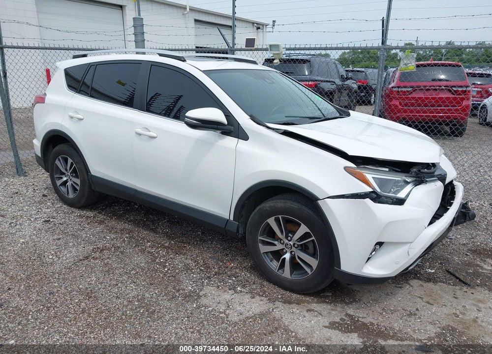 2016 TOYOTA RAV4 XLE VIN: JTMRFREV9GJ067568