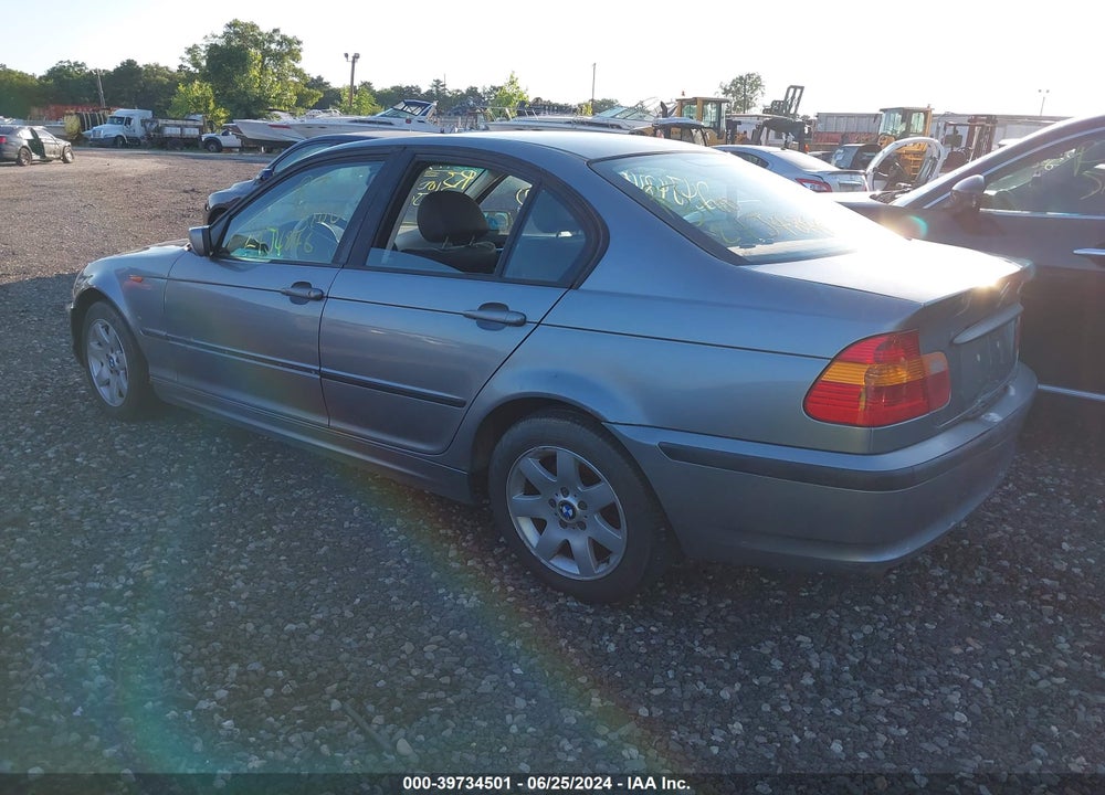 2004 BMW 325XI VIN: WBAEU33454PR13969