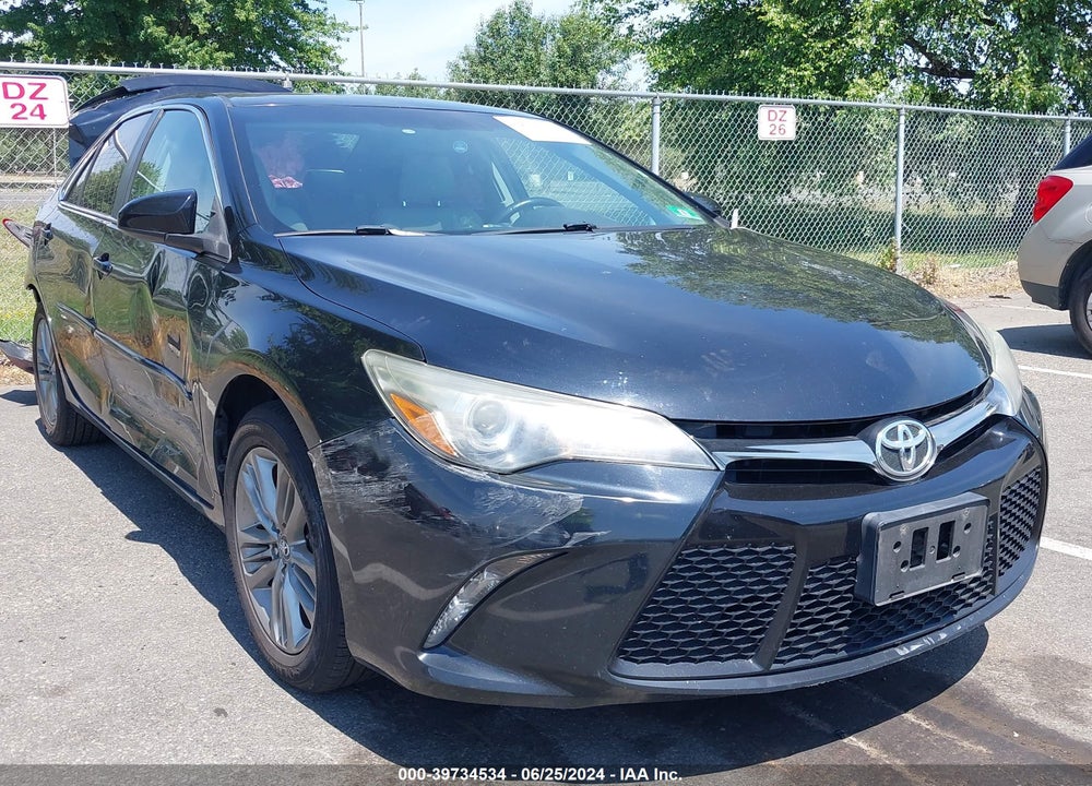 2015 TOYOTA CAMRY SE VIN: 4T1BF1FK6FU111123