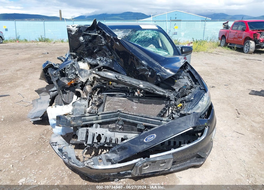 2019 FORD FUSION SE VIN: 3FA6P0HD1KR179560