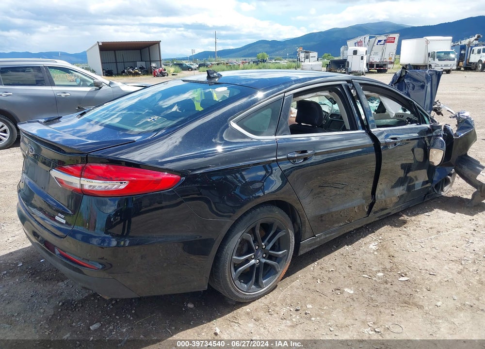2019 FORD FUSION SE VIN: 3FA6P0HD1KR179560