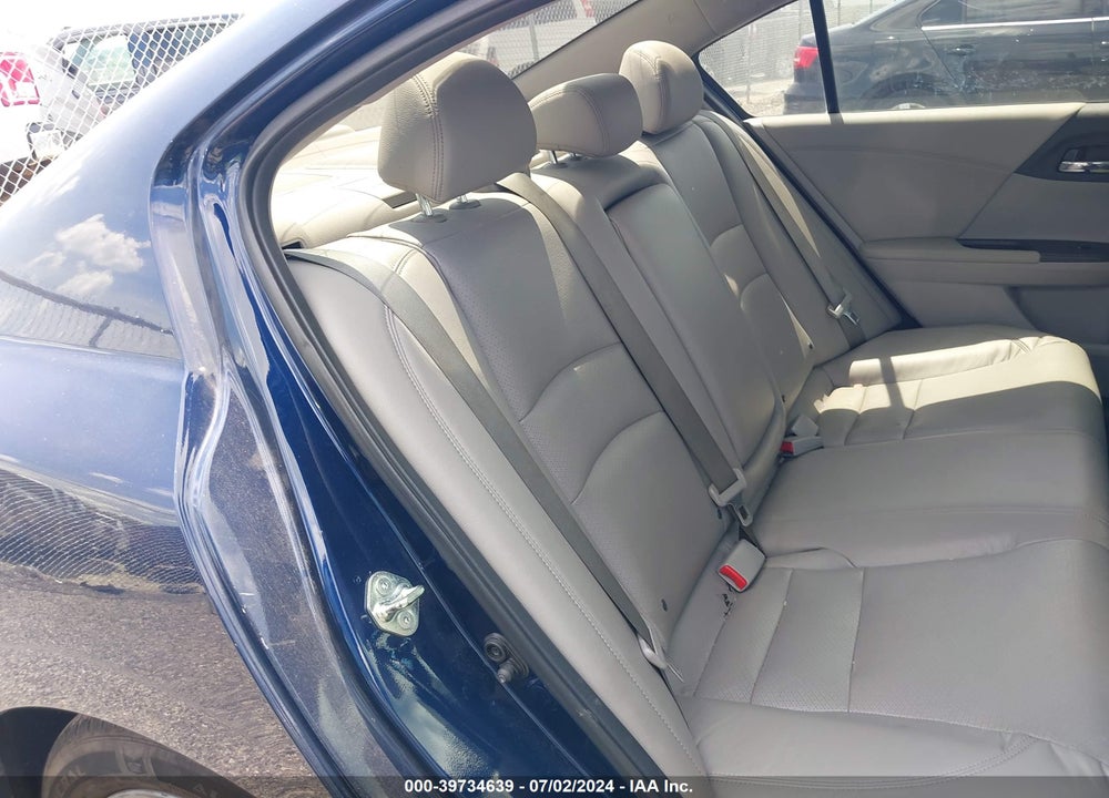 2015 HONDA ACCORD EX-L VIN: 1HGCR2F86FA203572