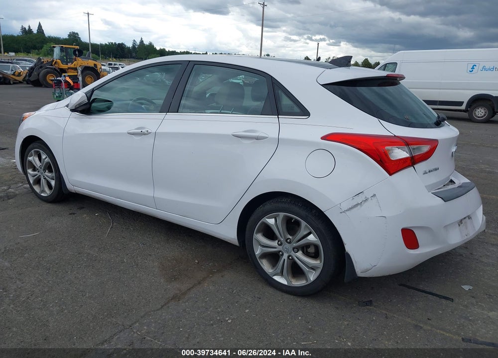 2015 HYUNDAI ELANTRA GT VIN: KMHD35LH3FU241118