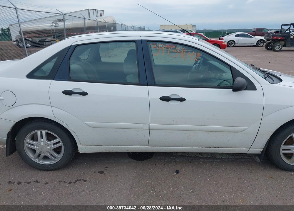 2003 FORD FOCUS SE VIN: 1FAFP343X3W337875