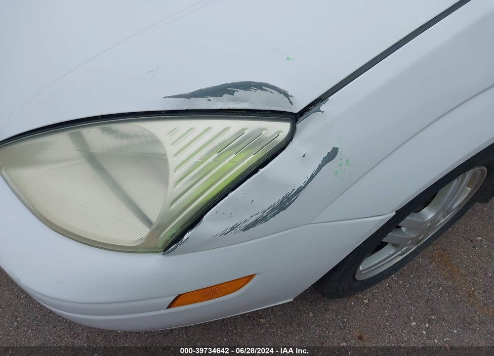 2003 FORD FOCUS SE VIN: 1FAFP343X3W337875