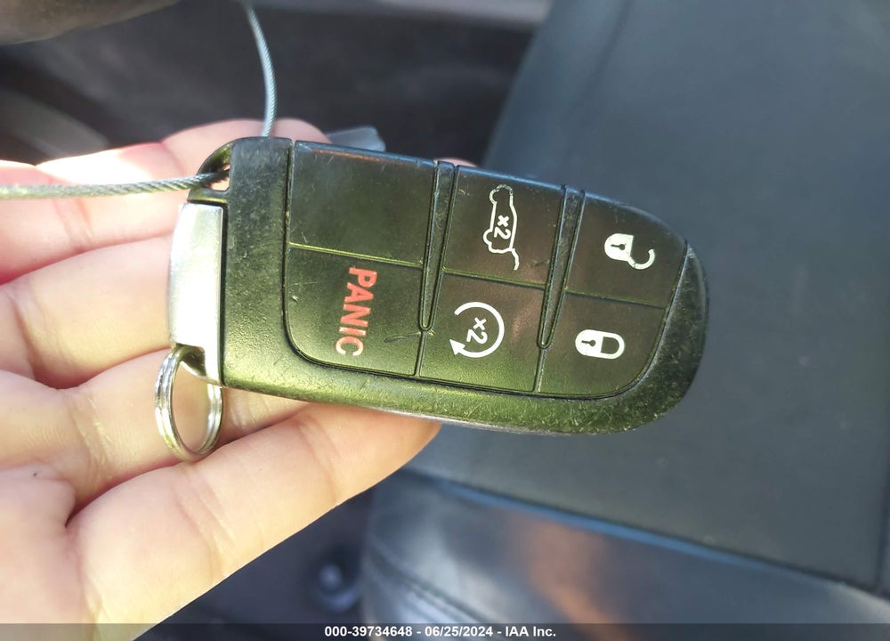 2019 JEEP GRAND CHEROKEE ALTITUDE 4X4 VIN: 1C4RJFAG4KC588179