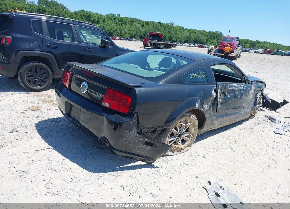 2008 FORD MUSTANG V6 DELUXE/V6 PREMIUM VIN: 1ZVHT80N885119477