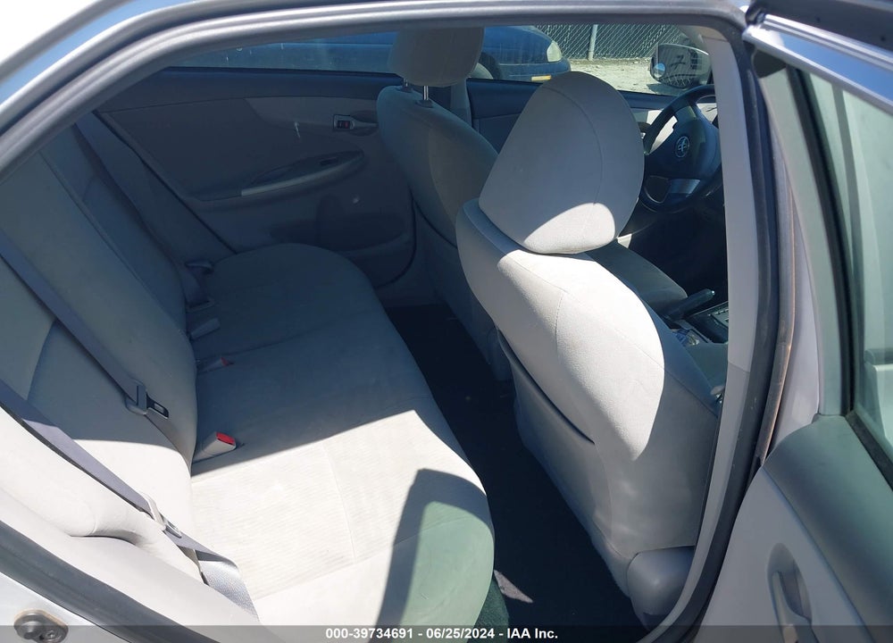 2010 TOYOTA COROLLA LE VIN: 1NXBU4EE2AZ223784