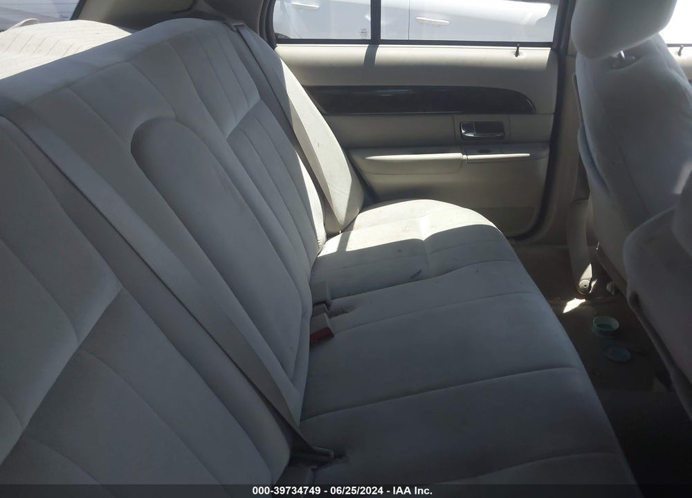 2008 MERCURY GRAND MARQUIS GS VIN: 2MEFM74V68X600532