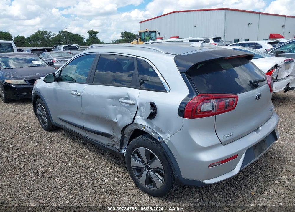 2018 KIA NIRO LX VIN: KNDCB3LC8J5209943
