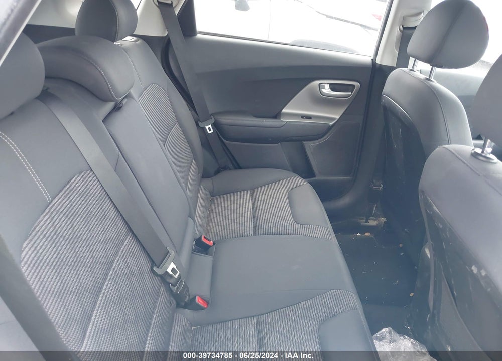 2018 KIA NIRO LX VIN: KNDCB3LC8J5209943