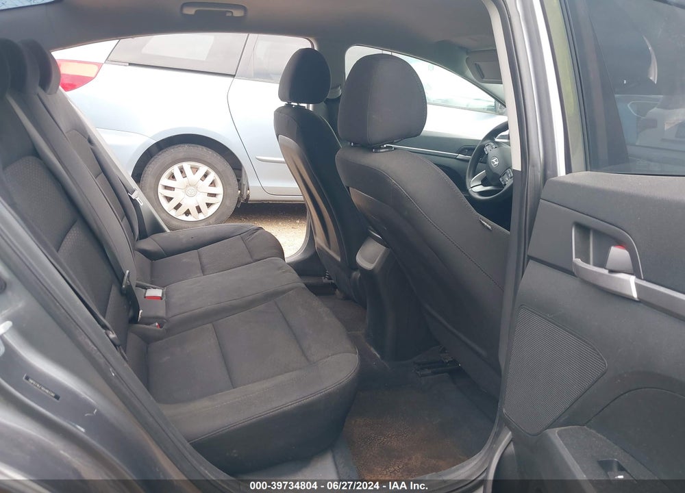 2019 HYUNDAI ELANTRA SE VIN: 5NPD74LF1KH463341