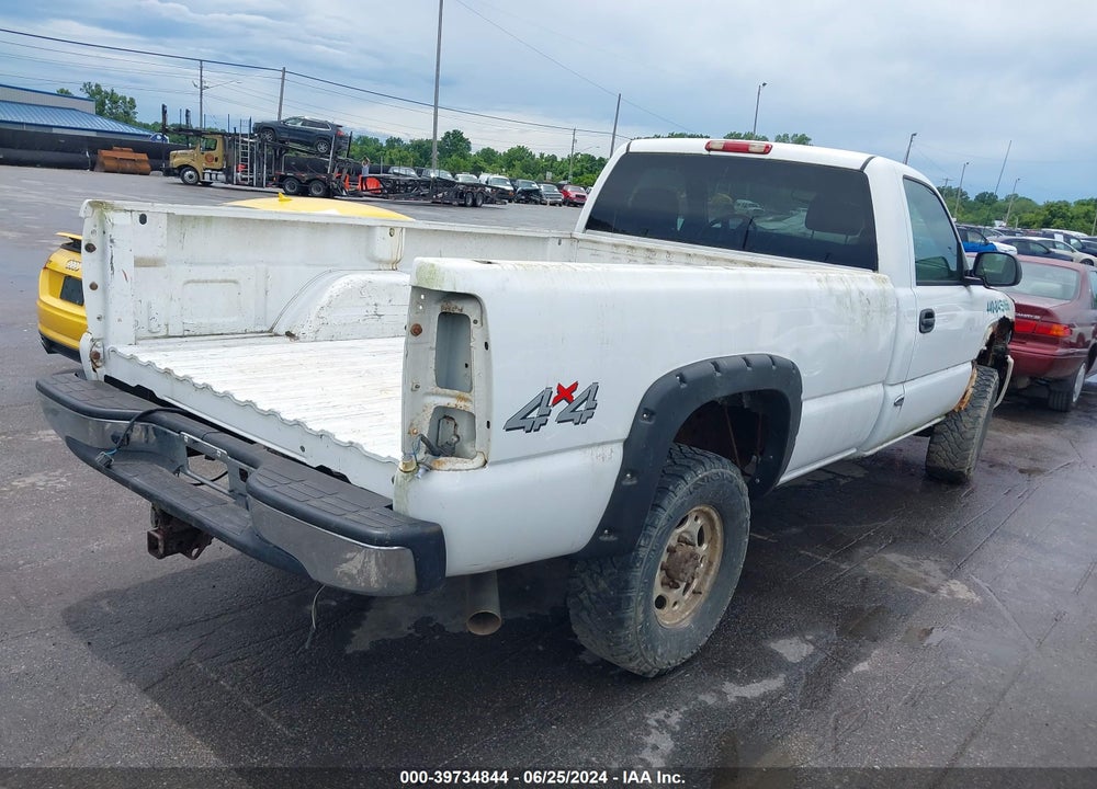 2006 GMC SIERRA 2500HD VIN: 1GTHK24U96E129792