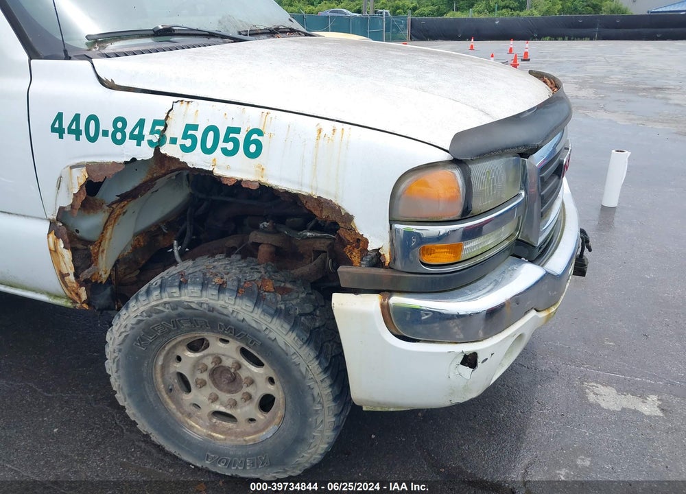 2006 GMC SIERRA 2500HD VIN: 1GTHK24U96E129792
