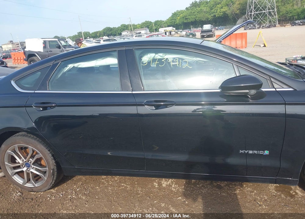 2017 FORD FUSION HYBRID SE VIN: 3FA6P0LU7HR325069