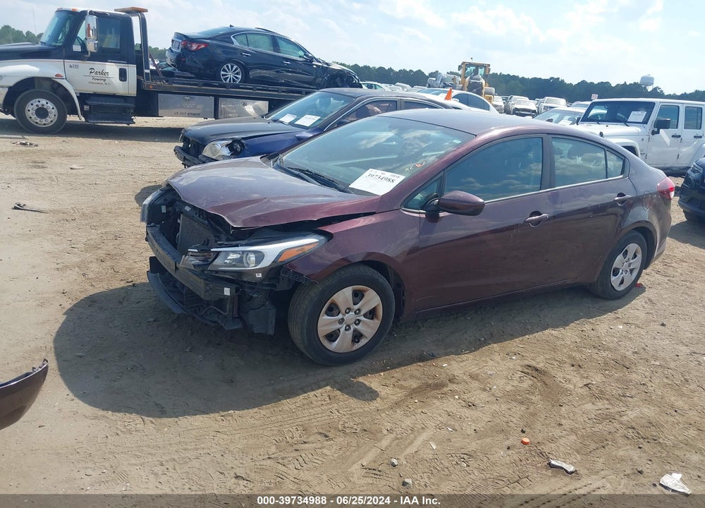 2017 KIA FORTE VIN: 3KPFK4A70HE099185