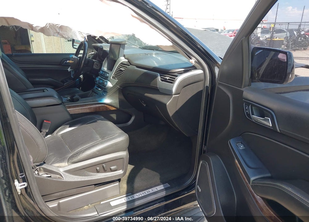 2017 CHEVROLET TAHOE LT VIN: 1GNSKBKC2HR331229