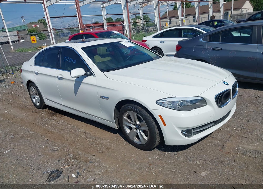 2011 BMW 528I VIN: WBAFR1C51BC736957