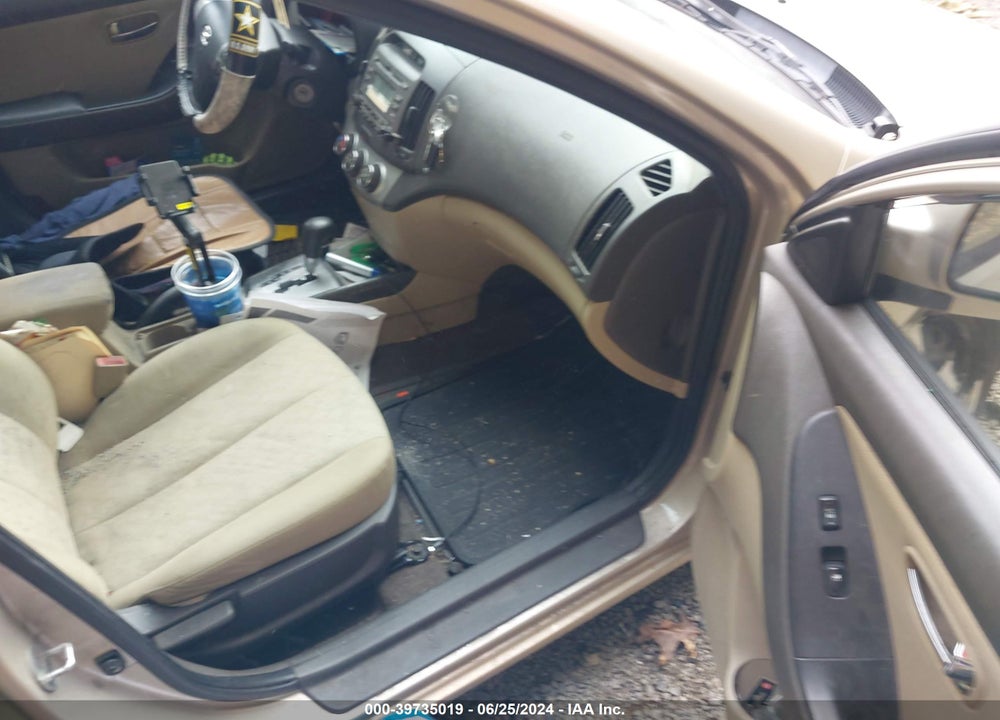2010 HYUNDAI ELANTRA GLS VIN: KMHDU4AD4AU911808