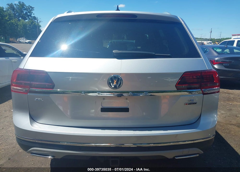 2018 VOLKSWAGEN ATLAS 3.6L V6 SEL PREMIUM VIN: 1V2NR2CA8JC583704