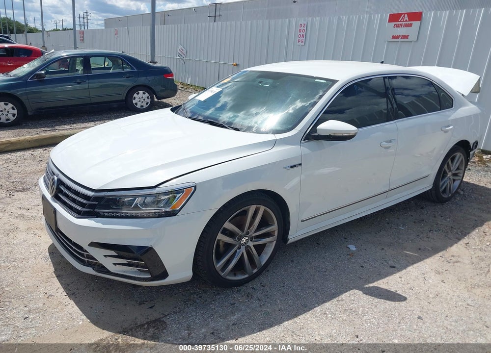2017 VOLKSWAGEN PASSAT 1.8T R-LINE VIN: 1VWDT7A30HC081423