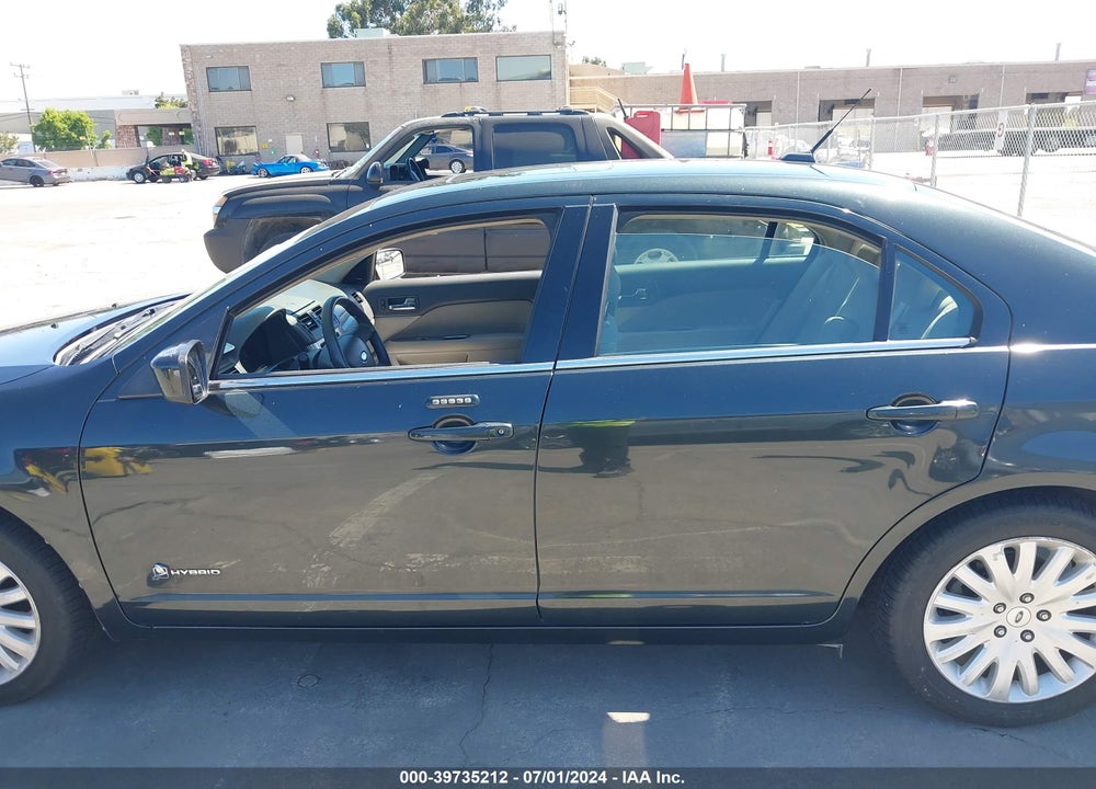 2010 FORD FUSION HYBRID VIN: 3FADP0L37AR185500