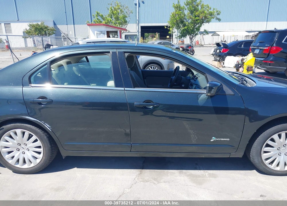 2010 FORD FUSION HYBRID VIN: 3FADP0L37AR185500