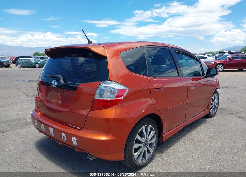 2012 HONDA FIT SPORT VIN: JHMGE8H51CC038448