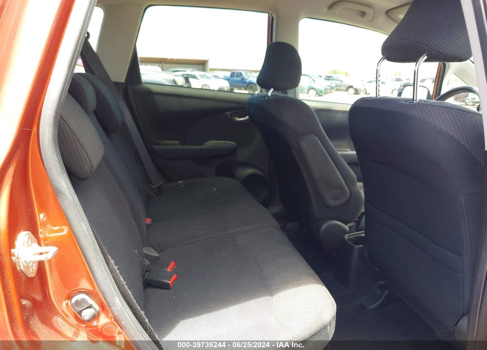 2012 HONDA FIT SPORT VIN: JHMGE8H51CC038448