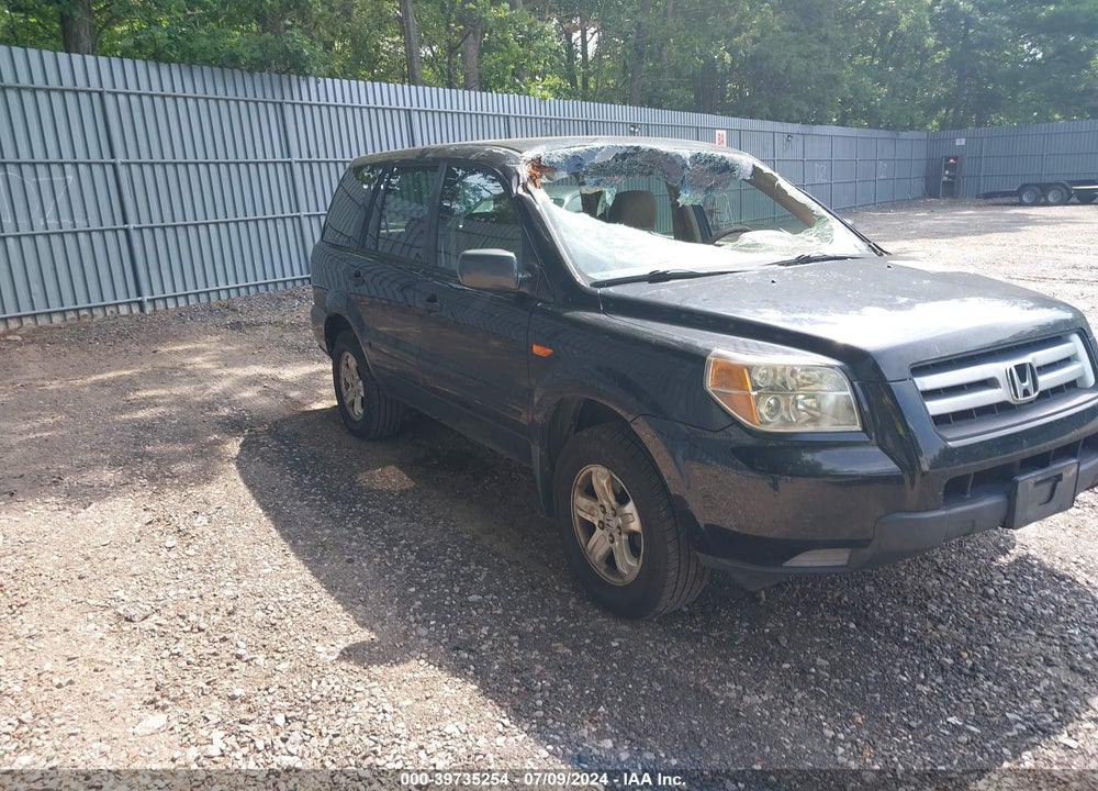 2006 HONDA PILOT LX VIN: 2HKYF18106H548810
