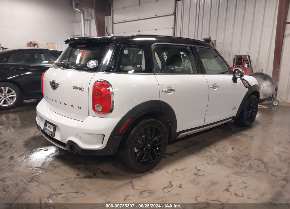 2015 MINI COUNTRYMAN COOPER S VIN: WMWZC5C51FWP43305