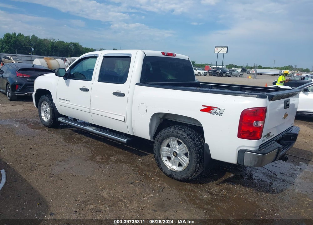 2010 CHEVROLET SILVERADO 1500 LT VIN: 3GCRKSE30AG221241