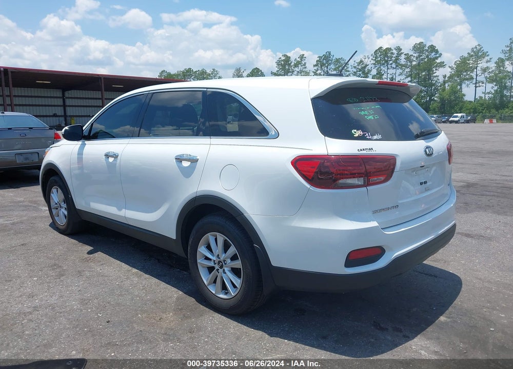 2019 KIA SORENTO 3.3L LX VIN: 5XYPG4A54KG497594