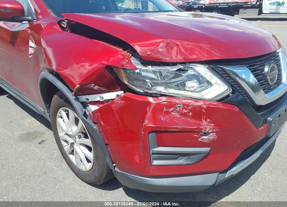 2018 NISSAN ROGUE SV VIN: 5N1AT2MV9JC795669
