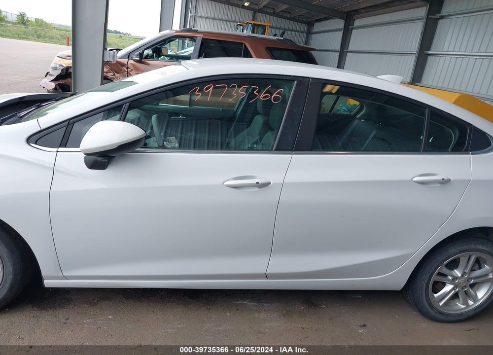 2017 CHEVROLET CRUZE LT AUTO VIN: 1G1BE5SM3H7228433