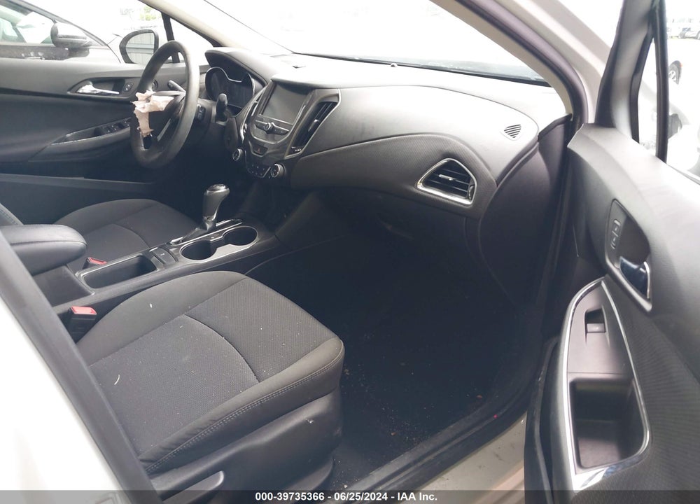 2017 CHEVROLET CRUZE LT AUTO VIN: 1G1BE5SM3H7228433