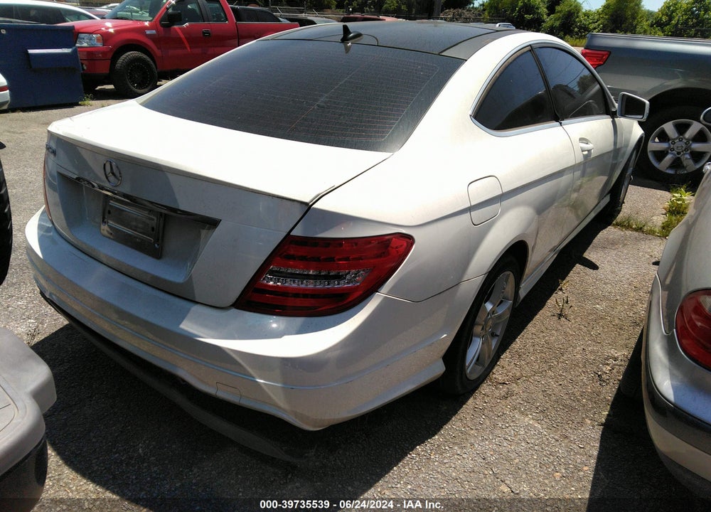 2012 MERCEDES-BENZ C 250 VIN: WDDGJ4HB3CF806463