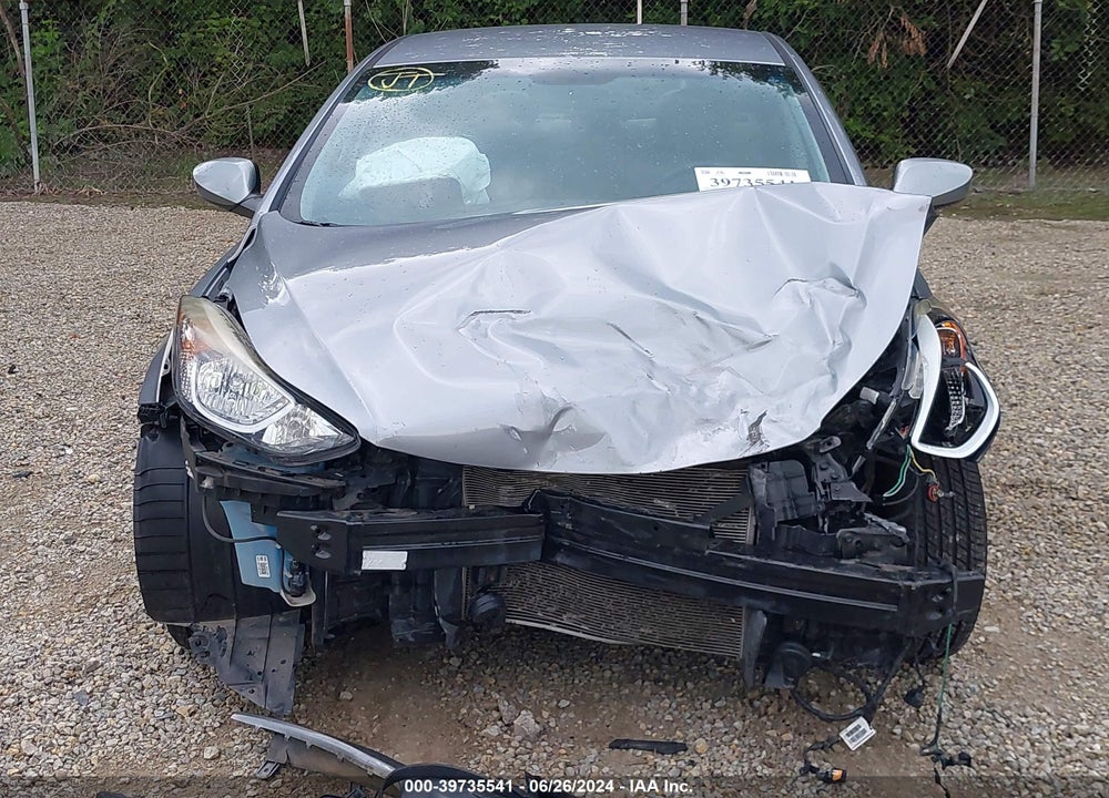 2016 HYUNDAI ELANTRA SE VIN: 5NPDH4AE9GH777060