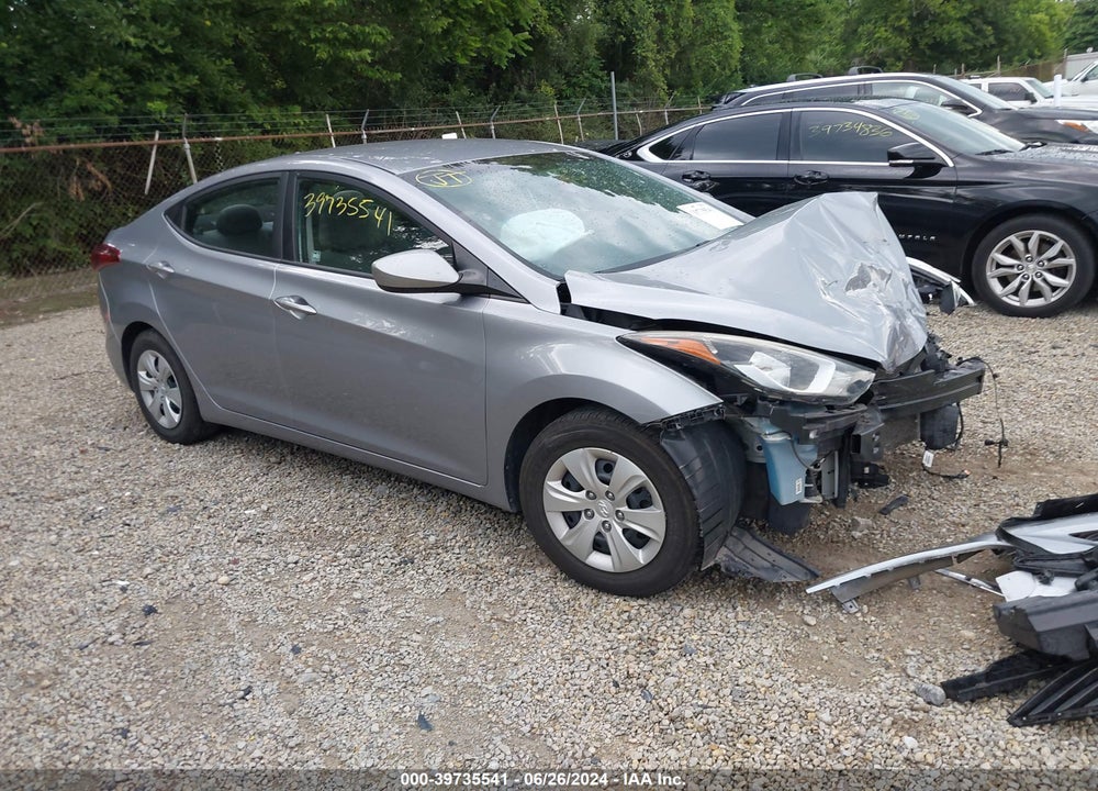 2016 HYUNDAI ELANTRA SE VIN: 5NPDH4AE9GH777060